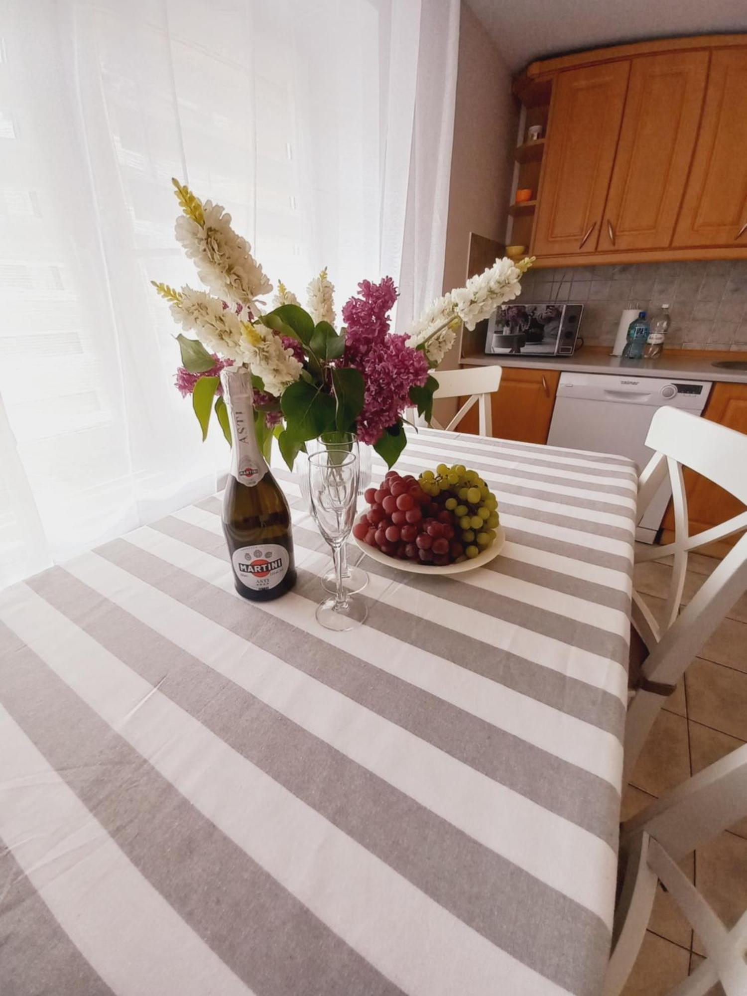 Apartament 2 Sypialnie Z Kuchnia - 200 Metrow Od Morza Miedzyzdroje Exteriér fotografie